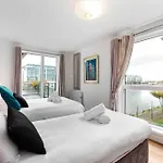 Waterfront Luxury * דבלין