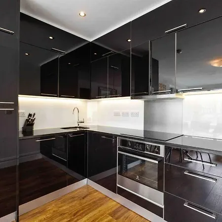Waterfront Luxury Дублин