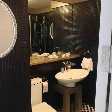 Waterfront Luxury Apartman *