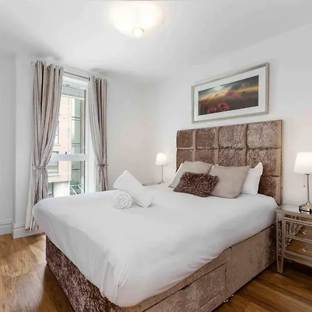 Waterfront Luxury * Dublin