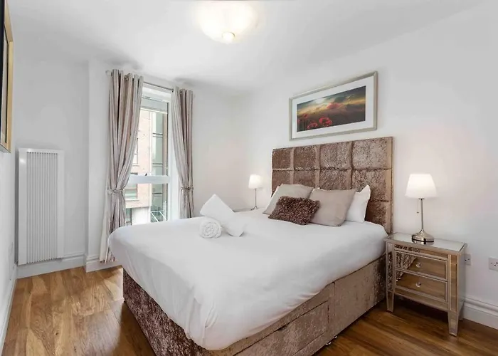 Waterfront Luxury * Dublin